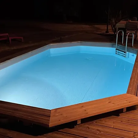 Bed & Breakfast La Belle Chaumiere Bretagne-de-Marsan
