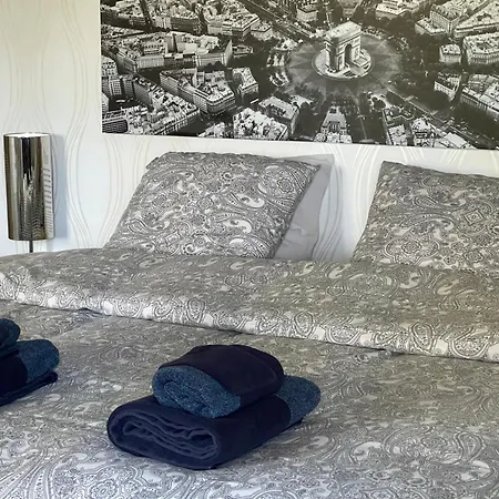 Bed & Breakfast La Belle Chaumiere *