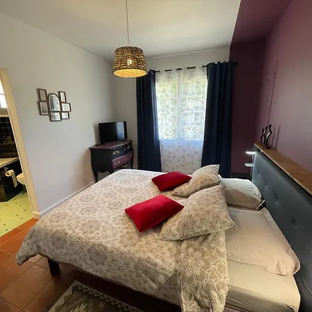 Bed & Breakfast La Belle Chaumiere *