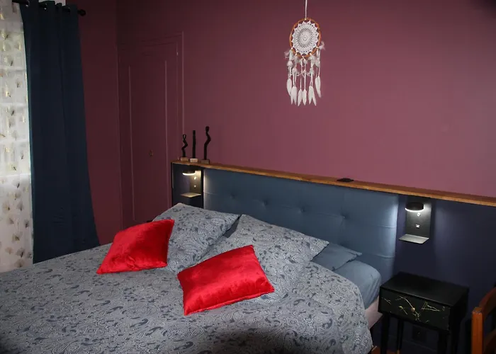 La Belle Chaumiere 3*